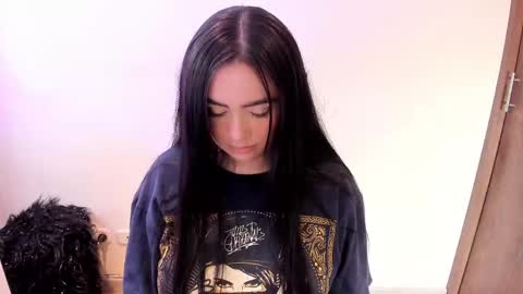 Mia Johns online show from 04/26/26, 04:54