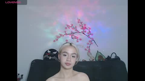 Snapshot of sweet_molly420 chatting on 06/18/26, 10:25 sweet molly420 online show from 06/18/26, 10:25
