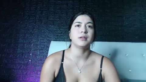Snapshot of sweet_moniicaa chatting on 06/11/26, 10:35 Monica online show from 06/11/26, 10:35
