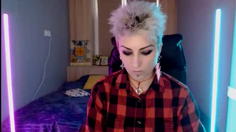 sweet_n_strong online show from 02/12/26, 01:39