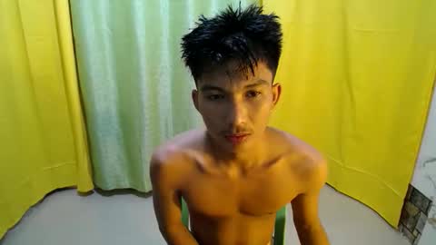 Snapshot of sweet_neth chatting on 05/09/26, 11:15 KENNETH online show from 05/09/26, 11:15