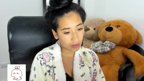 Nhaomy online show from 09/10/25, 12:43