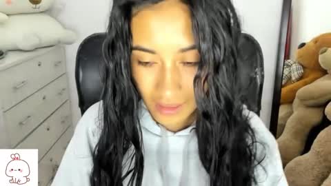 Nhaomy online show from 09/16/25, 02:51