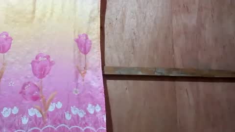 Nina online show from 02/08/25, 05:51