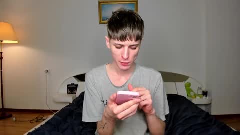 kira online show from 12/21/24, 11:56