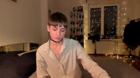 kira online show from 01/23/25, 08:24