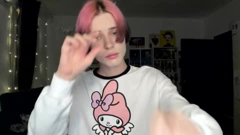 kira online show from 01/09/26, 07:37