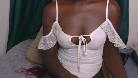 sweet peachy online show from 03/16/26, 05:44