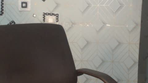 Snapshot of sweet_puna chatting on 12/04/24, 08:07 Nancy online show from 12/04/24, 08:07