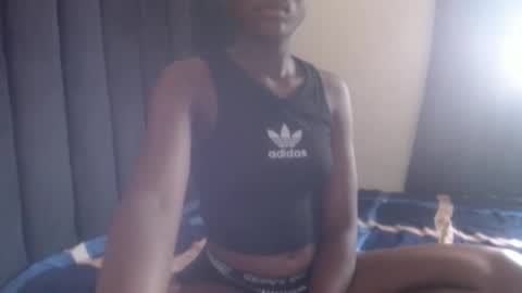 raya online show from 02/11/26, 03:06