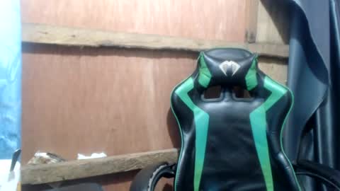 sweet_sang18 online show from 06/18/26, 02:23