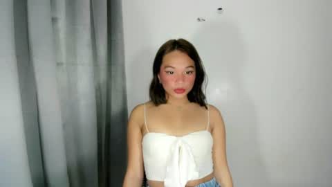Snapshot of sweet_shane69 chatting on 06/26/26, 02:05 sweet_shane69 online show from 06/26/26, 02:05