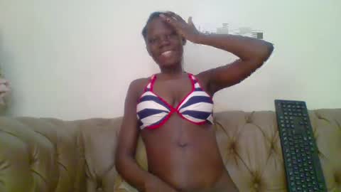 Snapshot of sweet_sharon01 chatting on 07/14/26, 11:38 Sharon online show from 07/14/26, 11:38