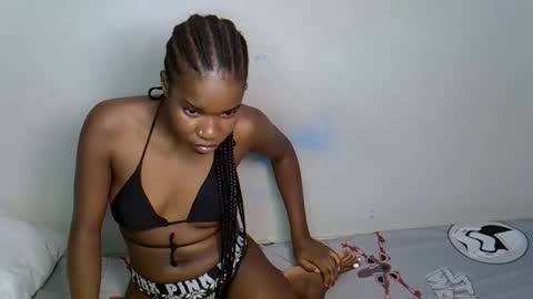 sweet_sheee online show from 01/10/26, 06:37