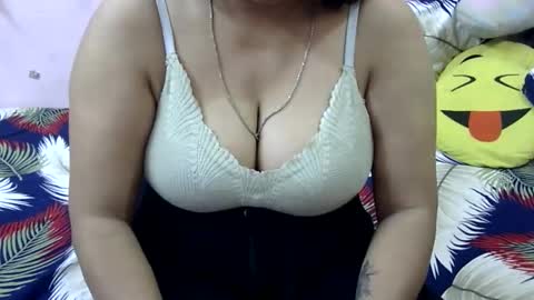 Snapshot of sweet_shivani chatting on 05/28/26, 08:44 sweet_shivani online show from 05/28/26, 08:44