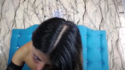 Snapshot of sweet_skylove_ chatting on 12/31/24, 12:46 Adriana online show from 12/31/24, 12:46