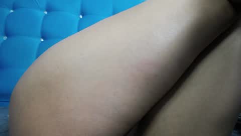Snapshot of sweet_skylove_ chatting on 02/24/25, 08:58 Adriana online show from 02/24/25, 08:58