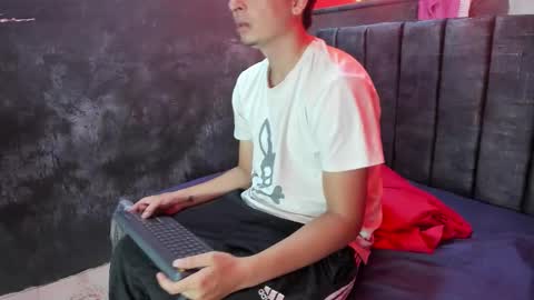 sweet_sofi20 online show from 10/21/25, 01:23