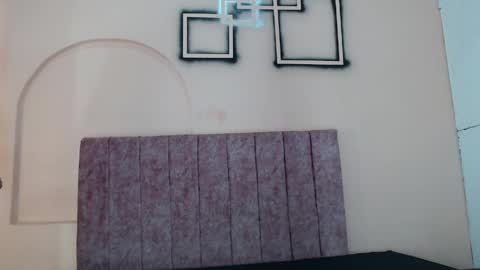 sweet_sofi20 online show from 04/23/26, 02:41