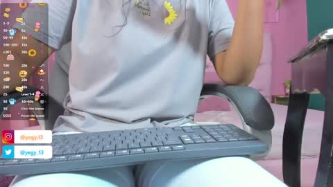 Yeileen online show from 06/05/26, 08:36