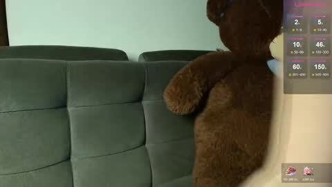              online show from 02/01/26, 07:07