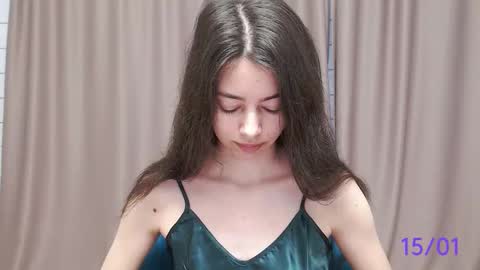 Snapshot of sweet_sweet_angel chatting on 01/15/25, 09:02 Angel online show from 01/15/25, 09:02