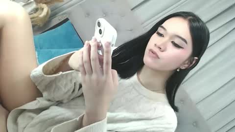 sweet_tatiana28 online show from 04/23/26, 03:25