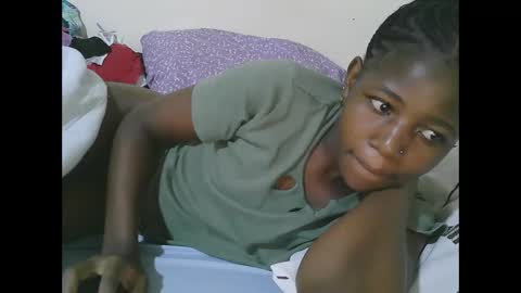 Snapshot of sweet_tattiana chatting on 10/03/25, 12:18 Tatty online show from 10/03/25, 12:18