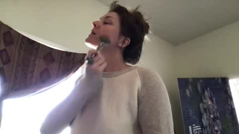 Snapshot of sweet_truffle chatting on 04/30/26, 03:18 Heidi Brenner - Please check bio for schedule FAQ online show from 04/30/26, 03:18