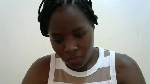 sweet_veebouset online show from 02/15/26, 06:43