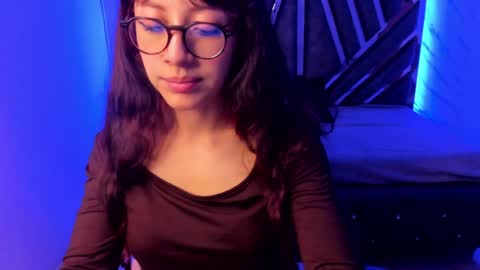 sweet_venus4 online show from 01/29/25, 10:11