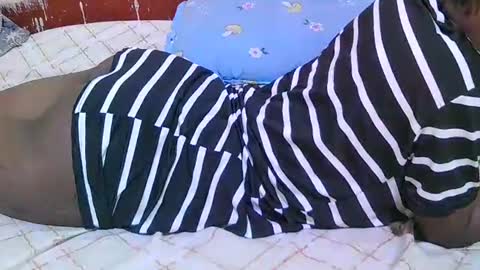 sweet_vishy online show from 10/12/25, 10:03