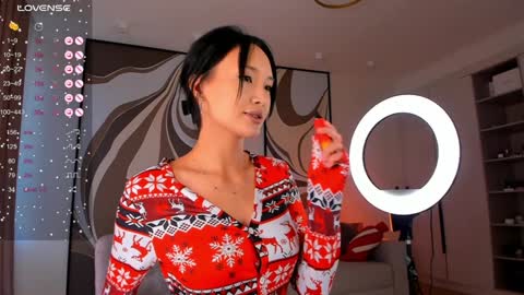 Yasu online show from 12/25/24, 08:40