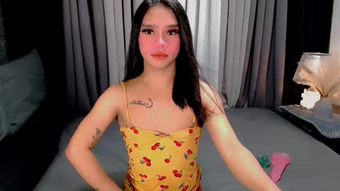 Snapshot of sweet_zoey12 chatting on 10/11/25, 09:08 bea takashi online show from 10/11/25, 09:08