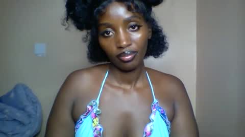 zuri online show from 05/29/26, 09:46