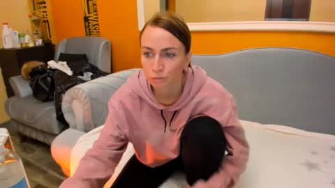 Ale online show from 11/25/25, 07:47