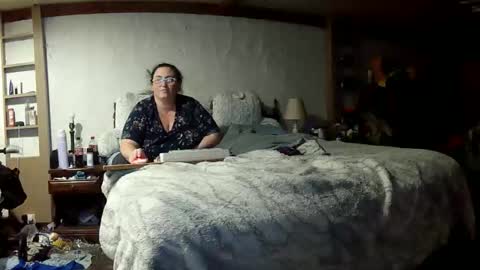 DJ  M 489 Babygirl  F 37 online show from 02/01/26, 03:49