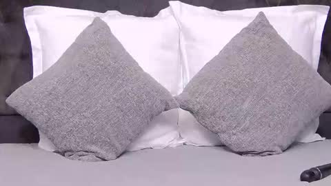 Snapshot of sweetanisia chatting on 09/22/25, 06:43 Anisia online show from 09/22/25, 06:43