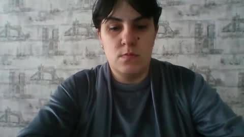 Snapshot of sweetbesty5322 chatting on 02/21/26, 10:05 sweetbesty5322 online show from 02/21/26, 10:05