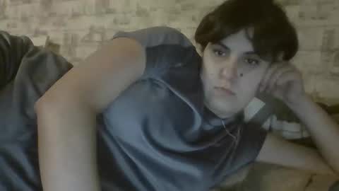 Snapshot of sweetbesty5322 chatting on 02/22/26, 05:33 sweetbesty5322 online show from 02/22/26, 05:33