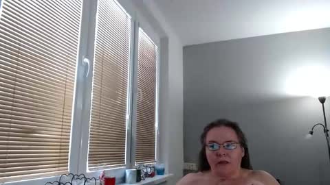 Snapshot of sweetboobs85h chatting on 02/15/25, 01:16 Sweetboobs85h online show from 02/15/25, 01:16