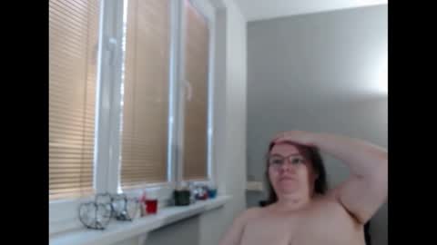 Snapshot of sweetboobs85h chatting on 02/23/25, 03:08 Sweetboobs85h online show from 02/23/25, 03:08