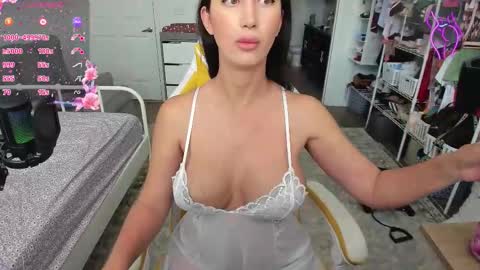 Anna online show from 02/21/26, 05:25