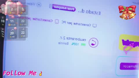 Snapshot of sweetcameron_ chatting on 12/12/24, 06:03 Cameron online show from 12/12/24, 06:03