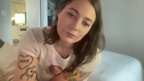 Snapshot of sweetcandyangel chatting on 02/02/25, 08:30 sweetcandy online show from 02/02/25, 08:30