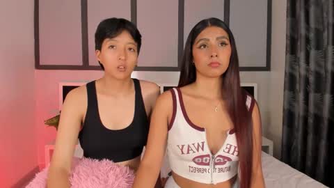 Eva Short hair girl  - Victoria Long red hair online show from 12/22/25, 11:46