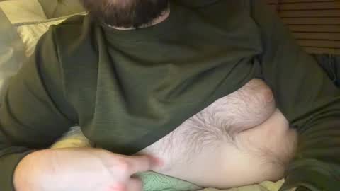 Snapshot of sweetcub28 chatting on 11/23/25, 11:26 SureThing online show from 11/23/25, 11:26