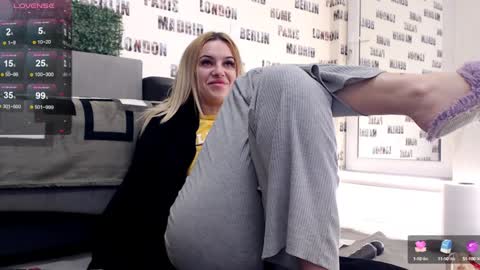 Daiana  Onlyfans - Blonddaiana online show from 01/18/25, 11:33