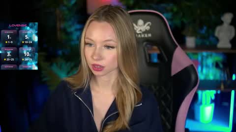 Lina online show from 02/22/26, 08:13