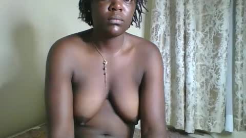 Snapshot of sweetdarkskin chatting on 04/07/26, 01:28 CLARIS online show from 04/07/26, 01:28